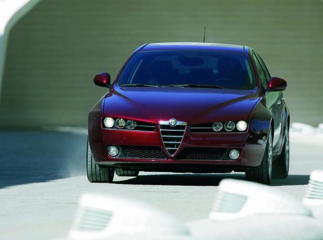 Автомобиль Alfa Romeo 159 1.9 JTS MT