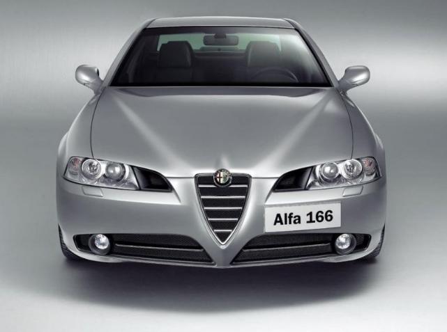 Автомобиль Alfa Romeo 166 2.4 JTD