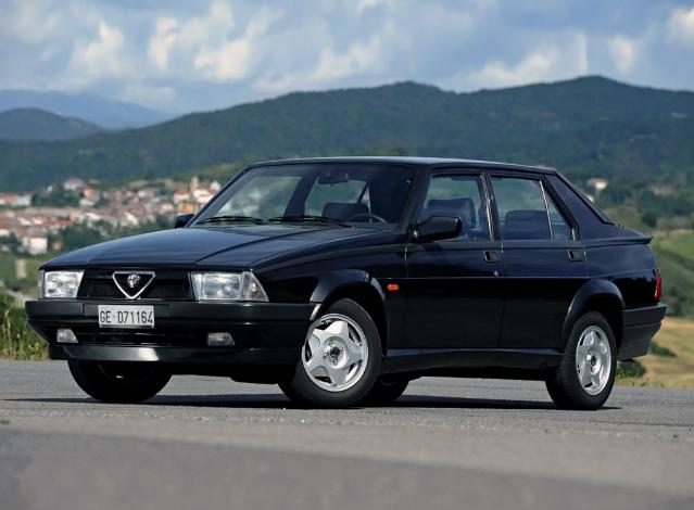 Автомобиль Alfa Romeo 75 1.8 i Turbo (B1E)