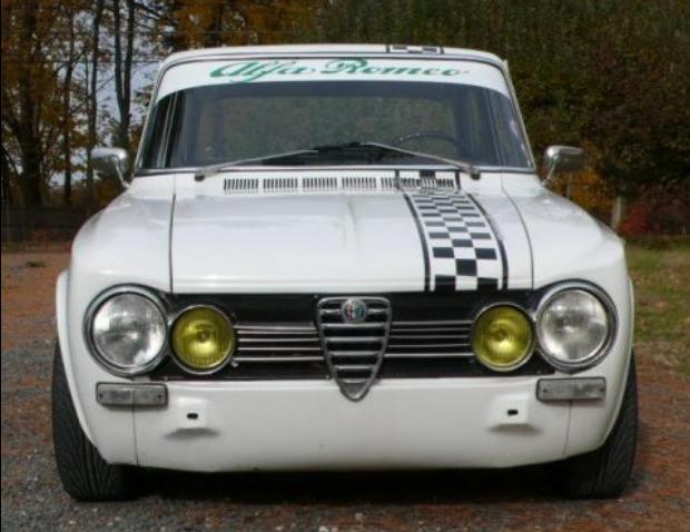 Автомобиль Alfa Romeo Giulia 1.3 (115)