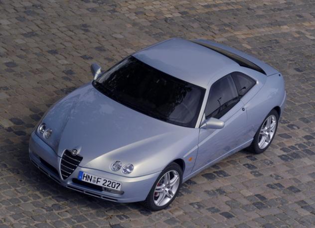 Автомобиль Alfa Romeo GTV 3.2 i V6 24V