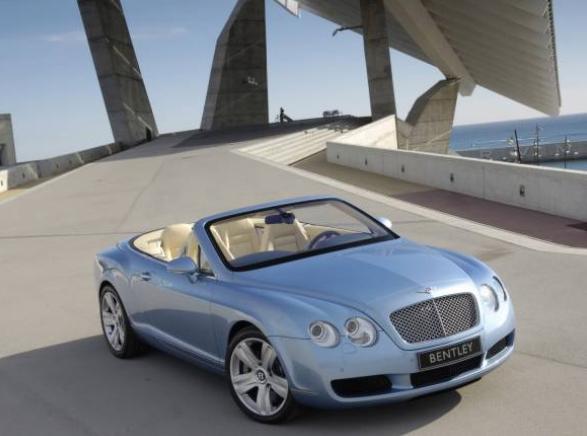 Автомобиль Bentley Continental 6.0 AT