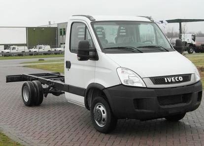 IVECO Daily IV Chassis Bus 3.0 D 176hp MT
