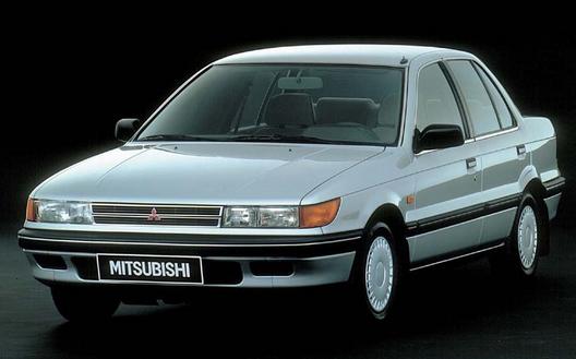 Mitsubishi Lancer VI 1.3 AT