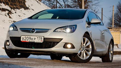 Opel Astra H GTC 1.4 i 16V