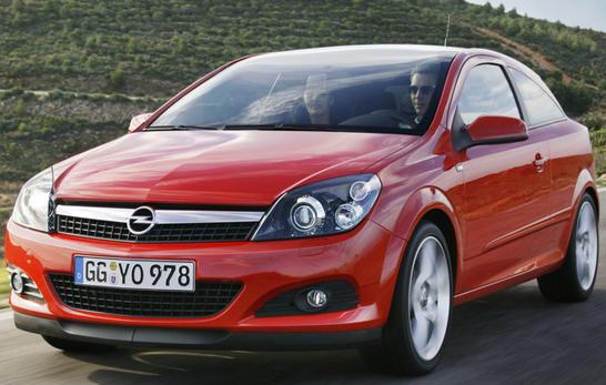 Opel Astra Family GTC 1.6 AT