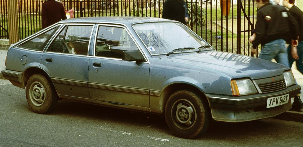 Vauxhall Cavalier Mk III CC 2.5 V6